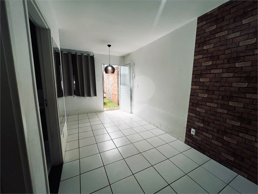 Casa à venda com 2 quartos em Jardim Nova Era, Itapetininga, SP