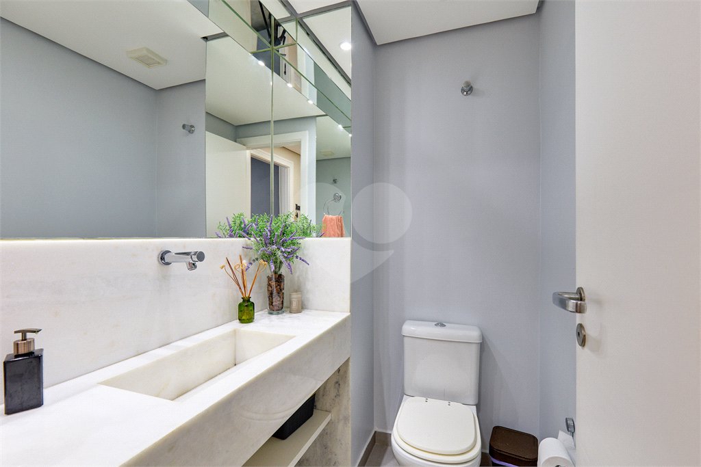 Apartamento à venda com 4 suítes em Jardim Marajoara, São Paulo, SP