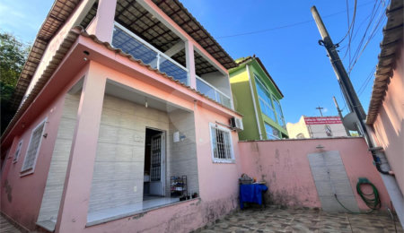 Casa à venda com 4 quartos, sendo 1 suíte,  em Campo Grande, Rio de Janeiro, RJ