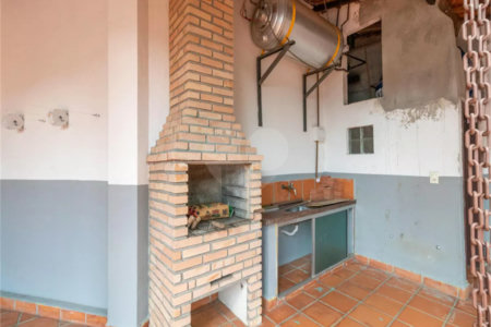 Casa à venda com 3 quartos, sendo 1 suíte,  em Alto da Lapa, São Paulo, SP