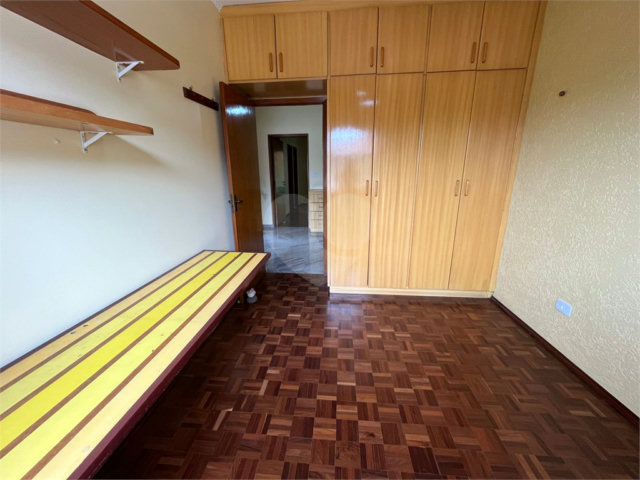 Sobrado à venda com 4 quartos, sendo 2 suítes,  em Tremembé, São Paulo, SP