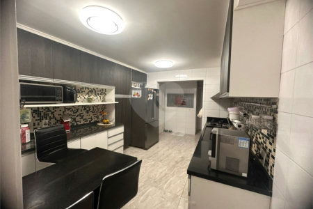 Apartamento à venda com 4 quartos, sendo 3 suítes, em Paraíso do Morumbi, São Paulo, SP