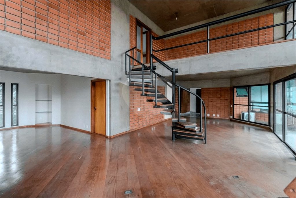Apartamento à venda com 4 quartos, sendo 2 suítes, em Paraíso do Morumbi, São Paulo, SP
