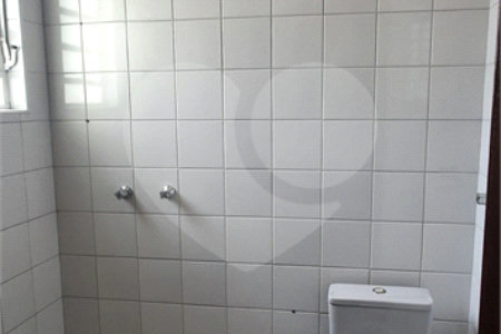 Sobrado à venda com 4 quartos, sendo 1 suíte, em Portal das Acácias, Indaiatuba, SP