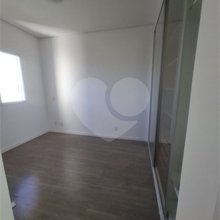 Apartamento à venda com 2 quartos, sendo 1 suíte,  em Vila Suissa, Mogi das Cruzes, SP