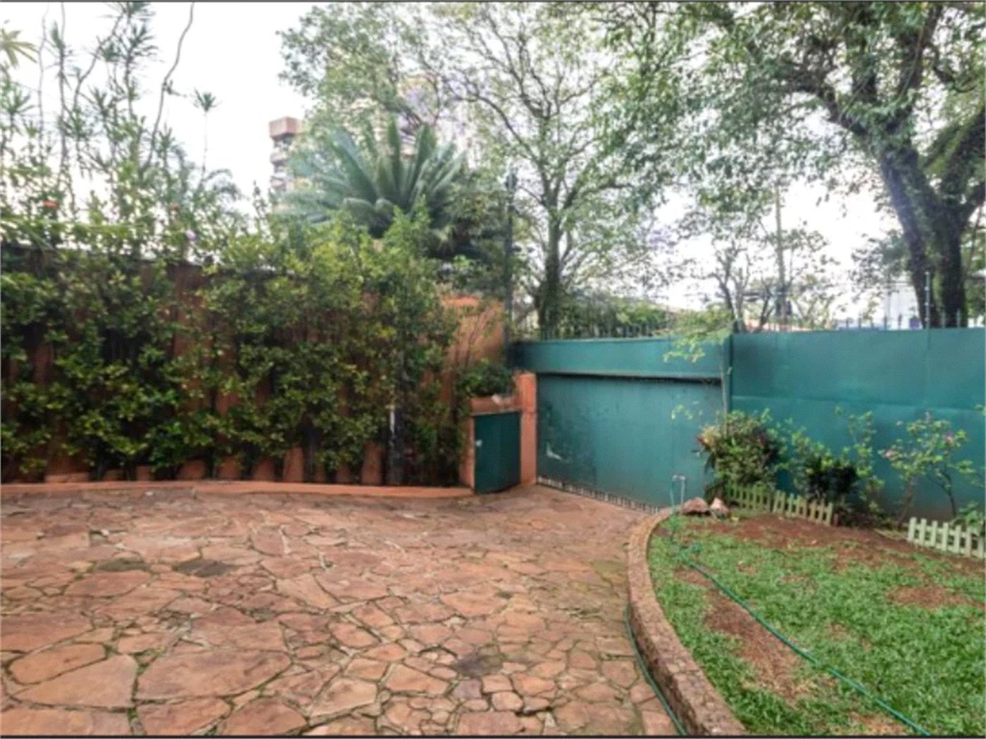 Casa à venda com 3 quartos, sendo 1 suíte,  em Alto da Lapa, São Paulo, SP