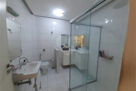 Sobrado à venda com 3 quartos em Santana, São Paulo, SP