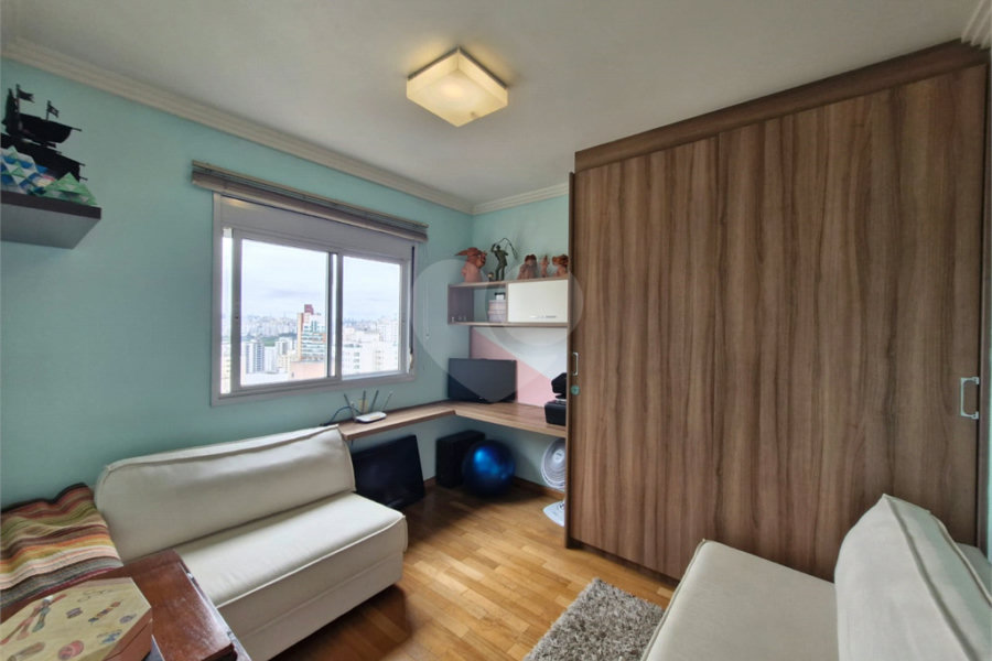 Apartamento à venda ou para alugar com 4 quartos, sendo 3 suítes, em Santa Teresinha, São Paulo, SP