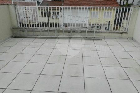 Sobrado à venda com 3 suítes em Brooklin, São Paulo, SP