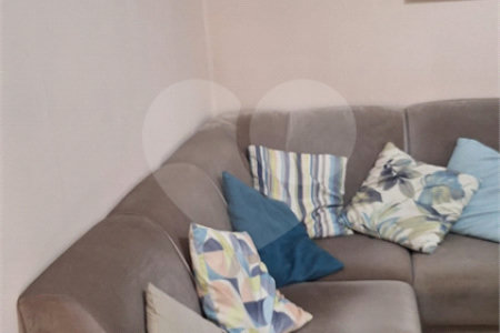 Casa à venda com 3 quartos, sendo 1 suíte, em Condomínio Flamboyant-b, Atibaia, SP