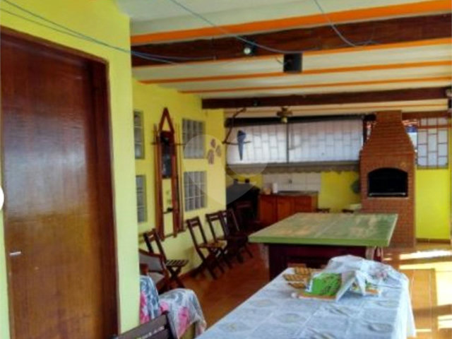 Sobrado à venda com 3 quartos, sendo 1 suíte,  em Horto, São Paulo, SP