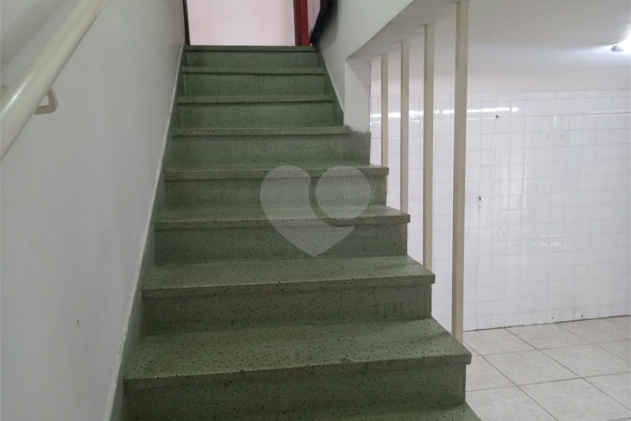 Sobrado à venda com 4 quartos, sendo 1 suíte, em Santana, São Paulo, SP