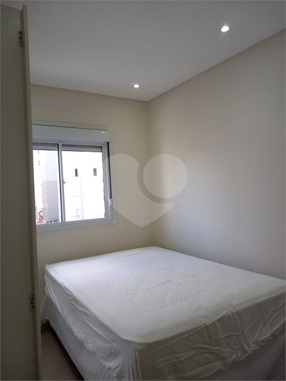 Apartamento à venda com 2 quartos em Parque Reboucas, São Paulo, SP
