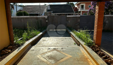 Casa à venda com 4 suítes em Vila Petrópolis, Atibaia, SP