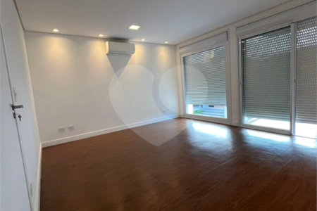 Casa à venda com 3 suítes no condomínio Bella Cittá Mogi das Cruzes, Mogi das Cruzes - SP