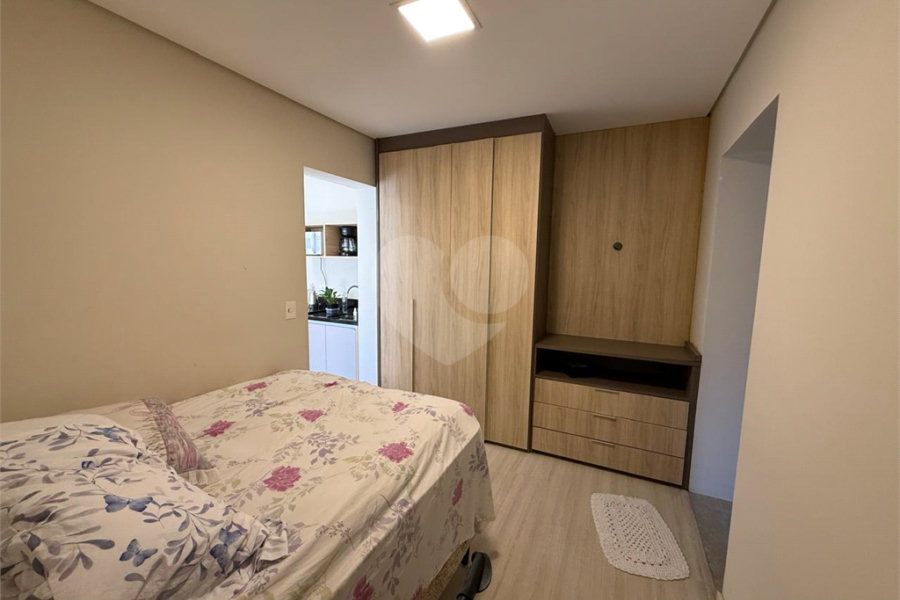 Sobrado à venda com 5 quartos, sendo 3 suítes, em Jardim França, São Paulo, SP