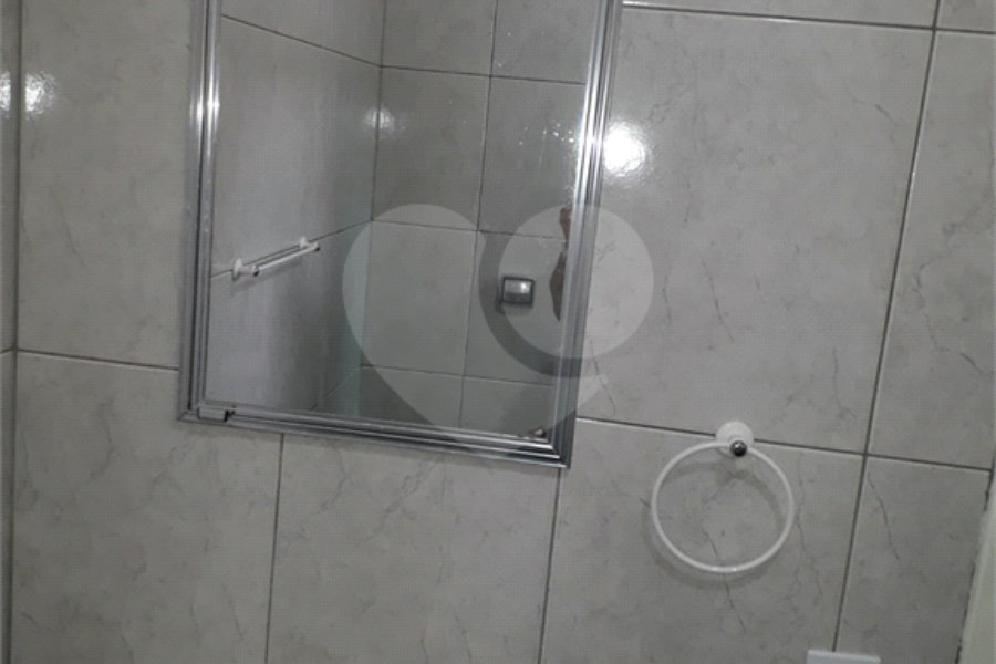 Sobrado à venda com 2 quartos em Horto, São Paulo, SP
