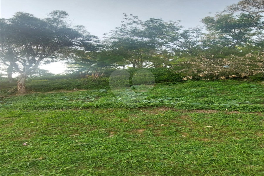 Terreno à venda no Centro, Mairiporã, SP