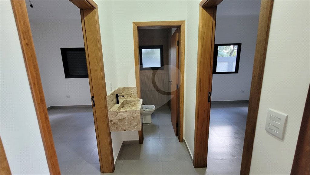 Casa Térrea à venda com 3 quartos, sendo 1 suíte,  em Pedra Vermelha (terra Preta), Mairiporã, SP