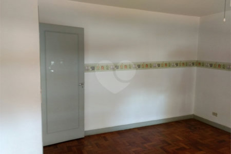 Sobrado à venda com 3 quartos, sendo 1 suíte, em Água Fria, São Paulo, SP