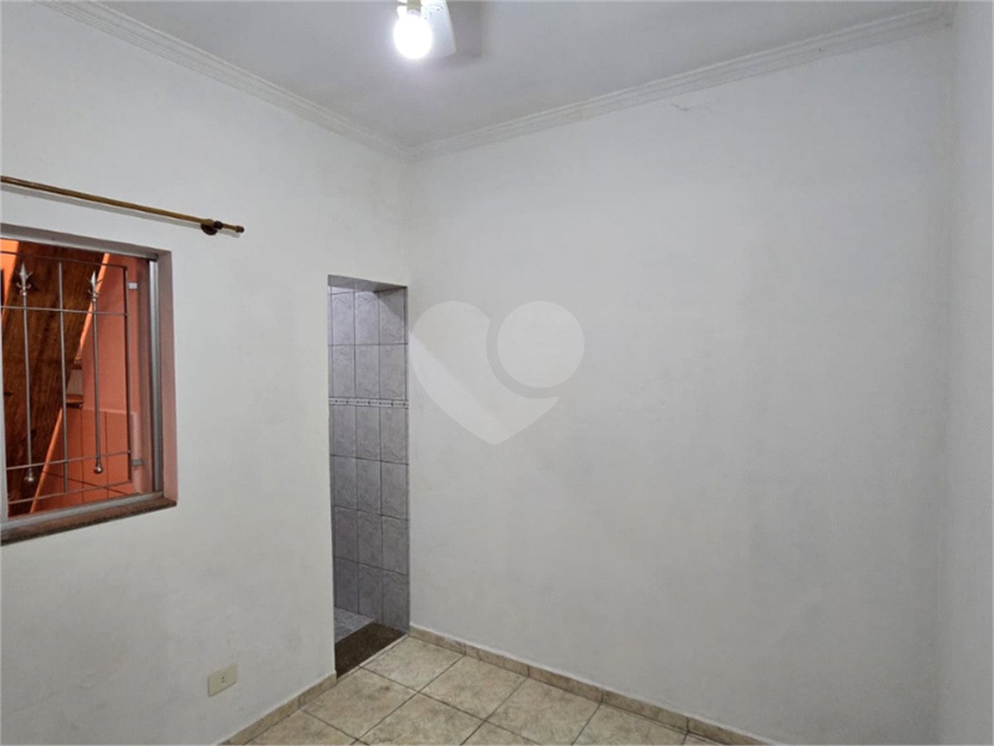 Casa à venda com 3 quartos, sendo 1 suíte, em Vila Pereira Cerca, São Paulo, SP