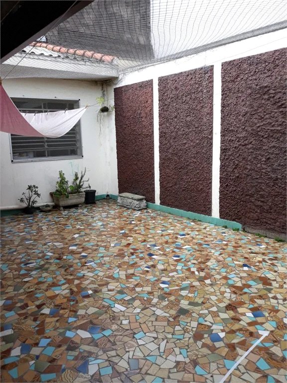 Casa à venda com 2 quartos, sendo 1 suíte, em Vila Anastácio, São Paulo, SP