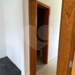 Triplex à venda com 2 quartos, sendo 1 suíte, em Parque dos Eucaliptos, Sorocaba, SP