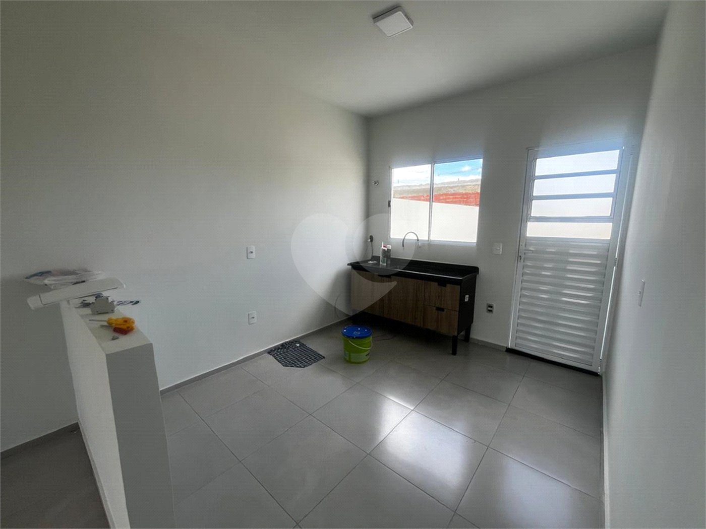 Casa à venda com 2 quartos em Parque Itapê, Itapetininga, SP