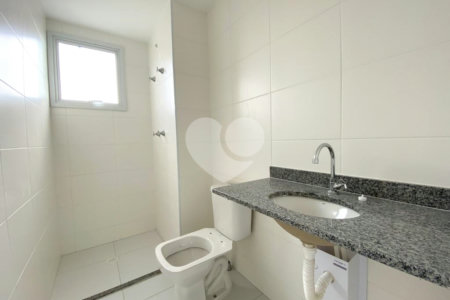Apartamento à venda com 3 quartos, sendo 1 suíte,  em Parada Inglesa, São Paulo, SP