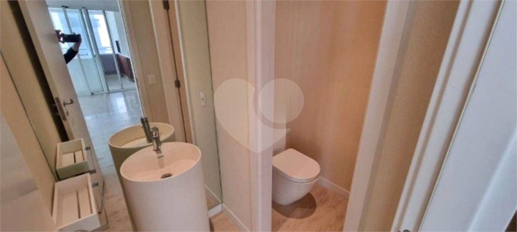 Apartamento à venda com 3 suítes em Vila Mariana, São Paulo, SP
