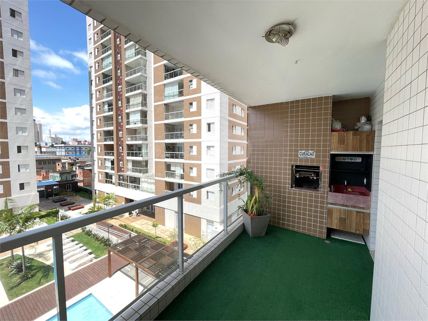 Apartamento à venda com 3 quartos, sendo 1 suíte, em Baeta Neves, São Bernardo do Campo, SP