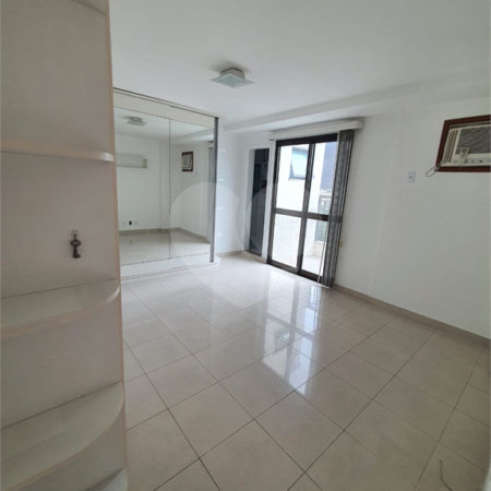 Cobertura à venda com 3 quartos, sendo 2 suítes, em Tijuca, Rio de Janeiro, RJ