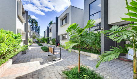 Casa à venda com 4 suítes no condomínio Jamestown, São Paulo - SP