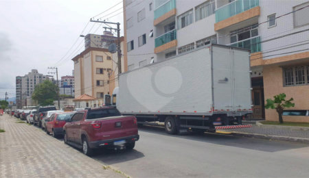 Apartamento à venda com 2 quartos em Guilhermina, Praia Grande, SP