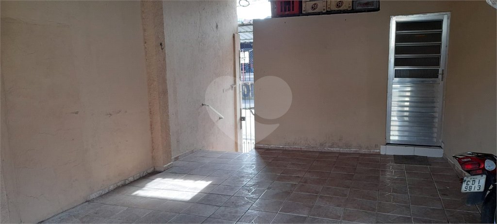 Sobrado à venda com 6 quartos em Jardim Quarto Centenário, Mauá, SP