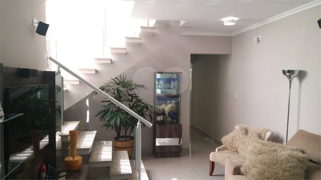 Casa à venda com 3 quartos, sendo 1 suíte, em Nova Cerejeira, Atibaia, SP