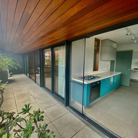 Apartamento à venda com 3 suítes em Jardim das Bandeiras, São Paulo, SP