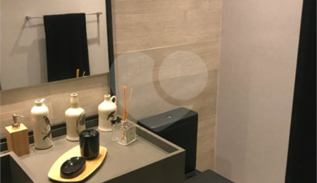 Apartamento à venda com 2 quartos, sendo 1 suíte,  em Jardim das Acácias, São Paulo, SP