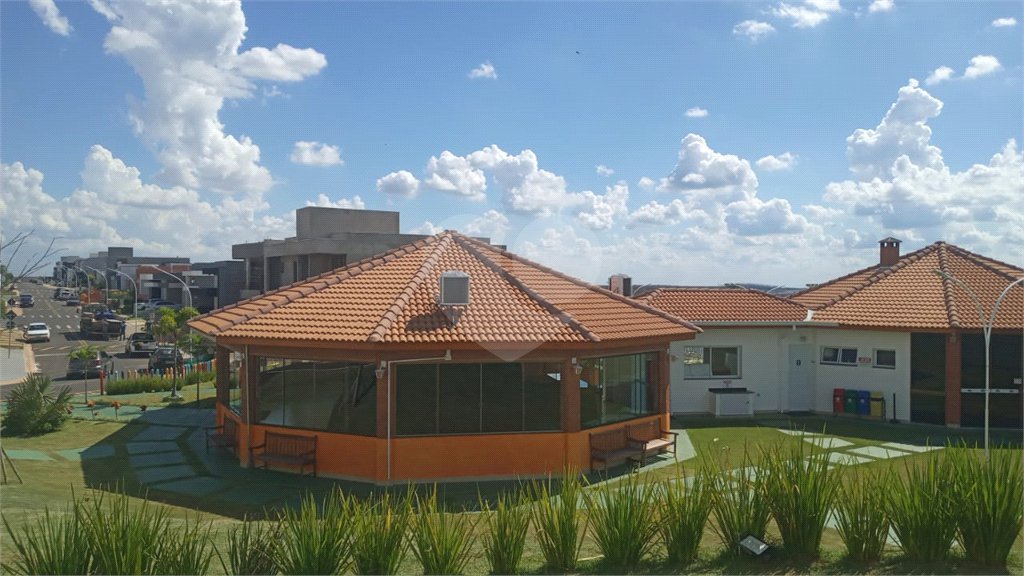 Terreno à venda no condomínio Jardim Residencial Dona Maria José, Indaiatuba - SP