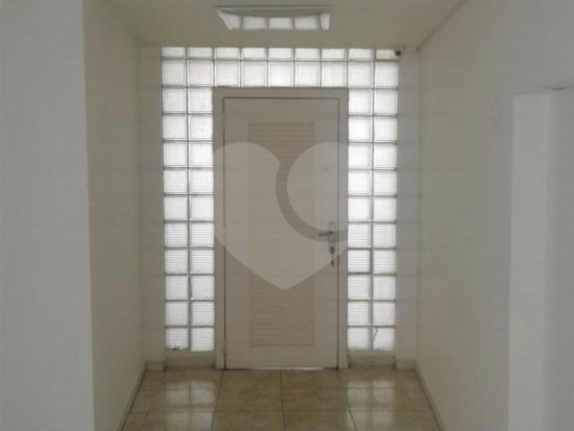Casa para alugar no condomínio Conselheiro Moreira de Barros, São Paulo - SP