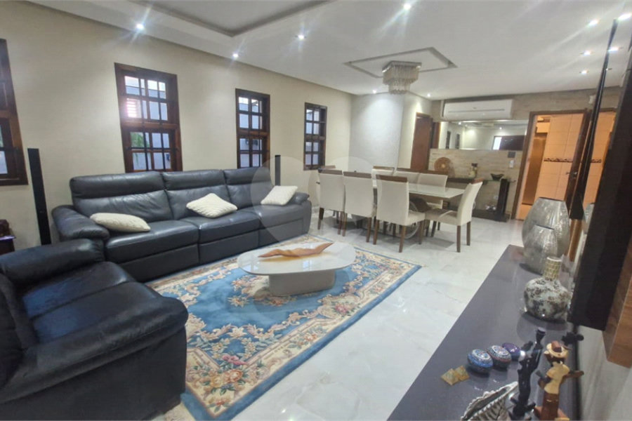 Casa Térrea à venda com 3 quartos, sendo 2 suítes, em Santana, São Paulo, SP