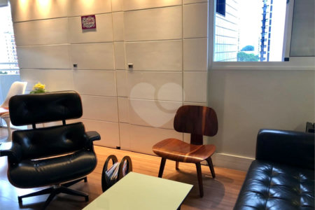 Apartamento à venda com 1 quarto em Indianópolis, São Paulo, SP