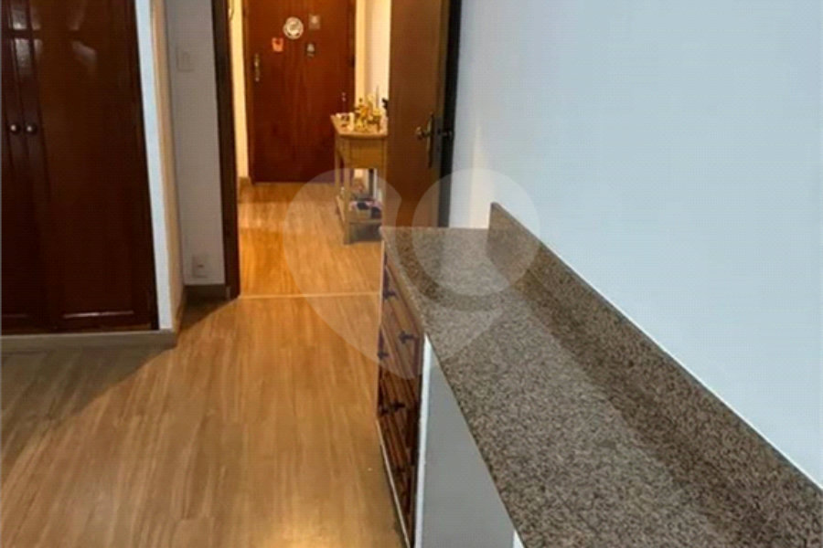 Sobrado à venda com 3 quartos, sendo 1 suíte, em Parque Edu Chaves, São Paulo, SP