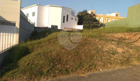 Terreno à venda no Centro, Vinhedo, SP