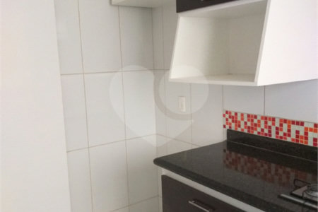 Apartamento à venda com 3 quartos, sendo 1 suíte, em Pinheirinho, Vinhedo, SP