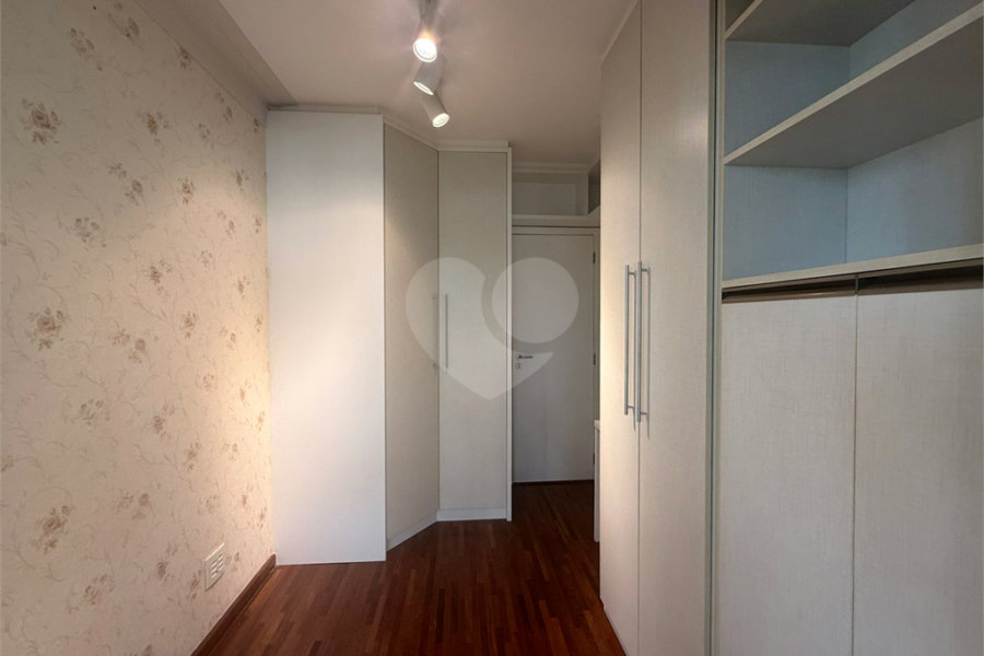 Apartamento à venda com 3 quartos, sendo 2 suítes, em Vila Irmãos Arnoni, São Paulo, SP