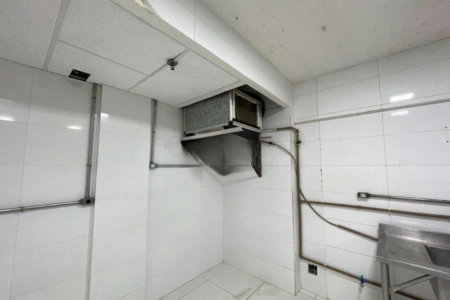 Loja Comercial para venda e locação, Gonzaga, Santos - LO0051.