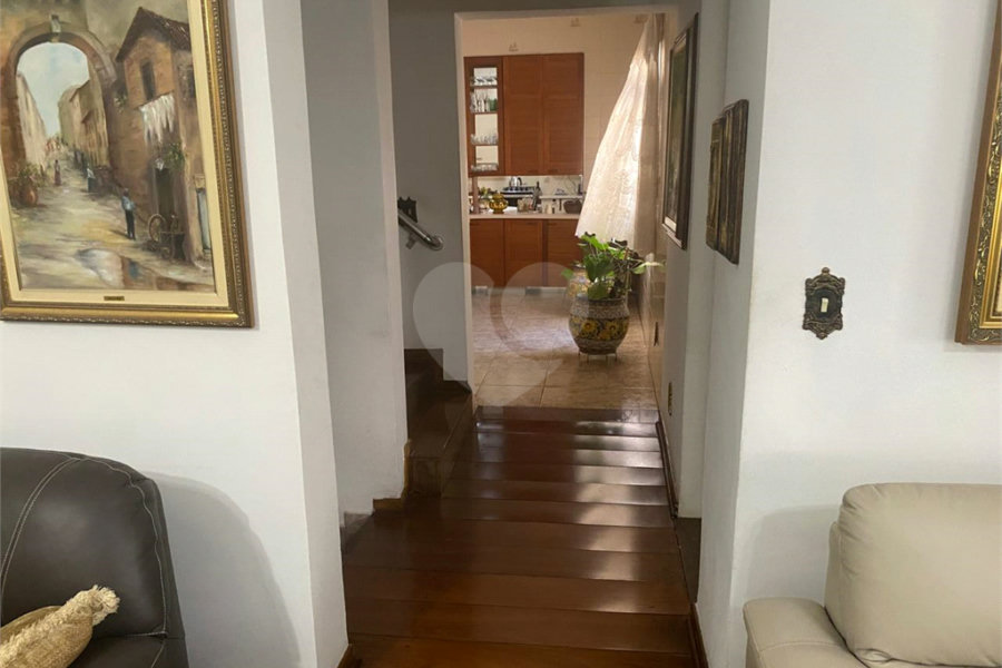 Sobrado à venda com 3 quartos, sendo 1 suíte, em Tremembé, São Paulo, SP