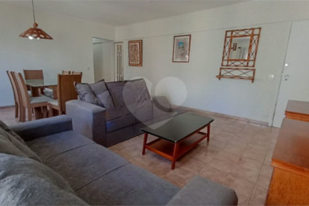 APARTAMENTO 2 QUARTOS (+1 REV.) MOBILIADO P/ALUGAR NO GUARUJÁ/PITANGUEIRAS 96m2 VISTA MAR