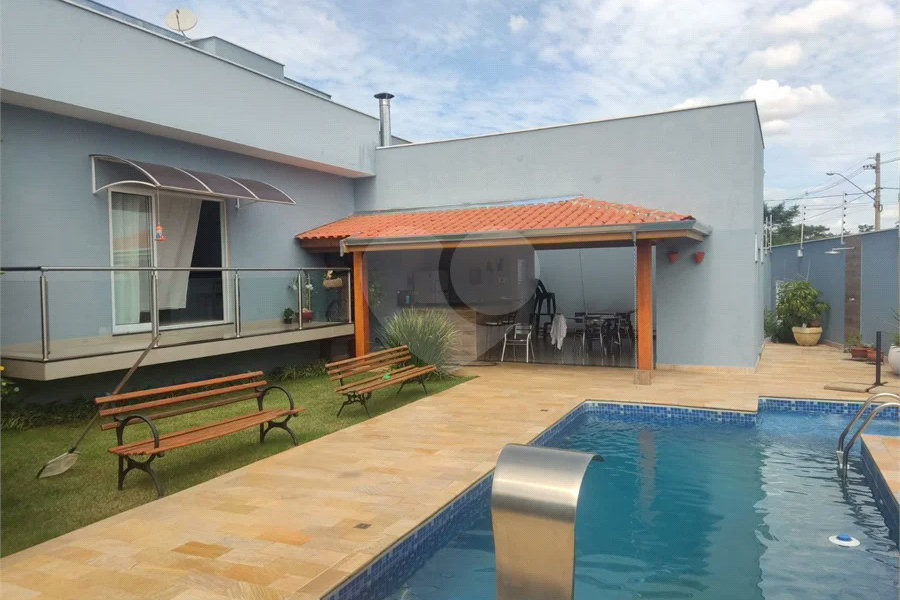 Casa à Venda | Campos do Conde | Piracicaba/SP - SOBRADO DE ESQUINA | 3 QUARTOS | 2 SUÍTES | PISCINA